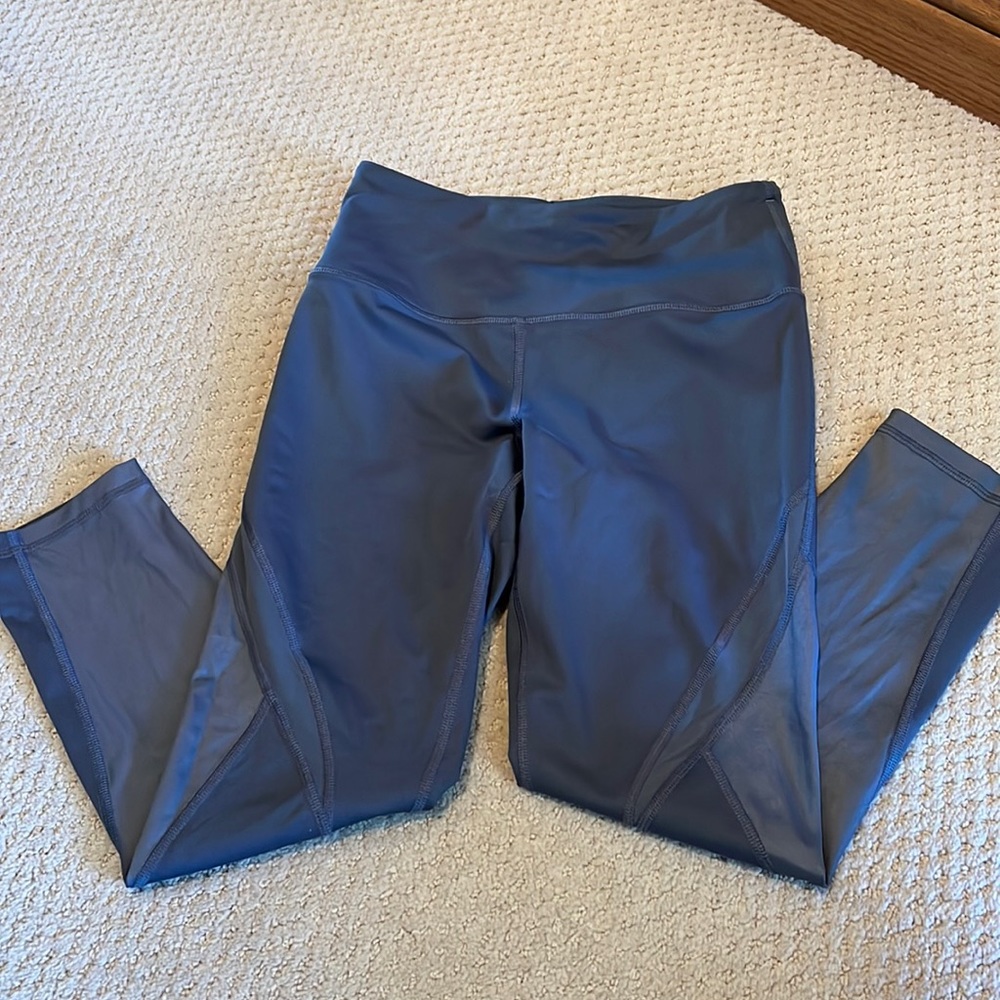 Victoria’s Secret sport knockout capris